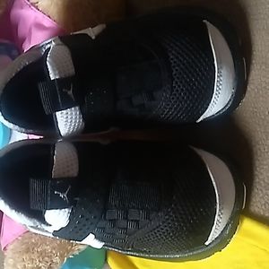 Jordan Trunner Lx (897999-010)